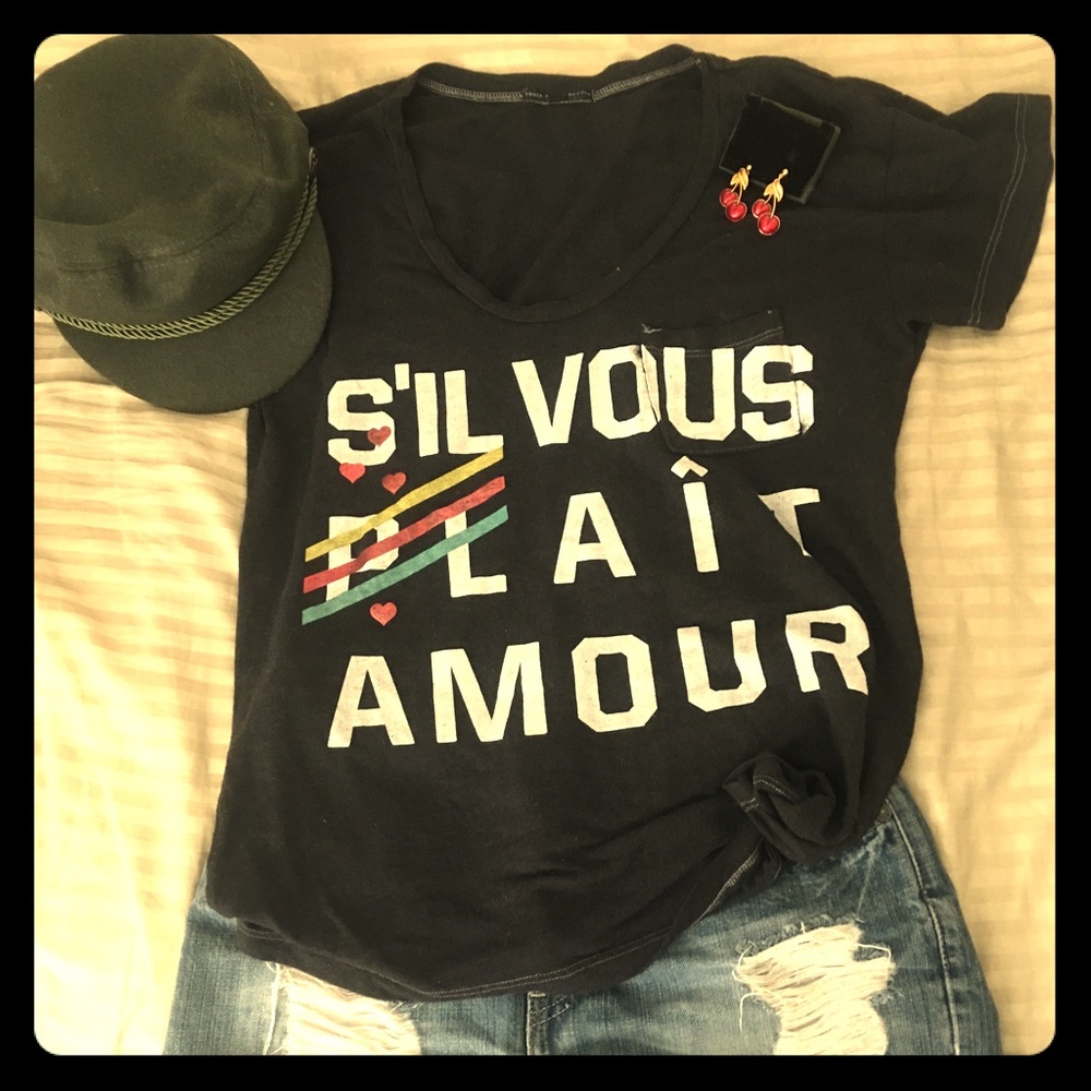 Vintage urban outfitters tshirt small